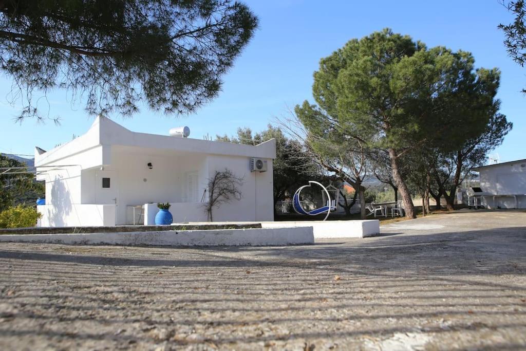 White Villa In Olive Trees And Seaview To Panagia Almiropótamos Exterior foto